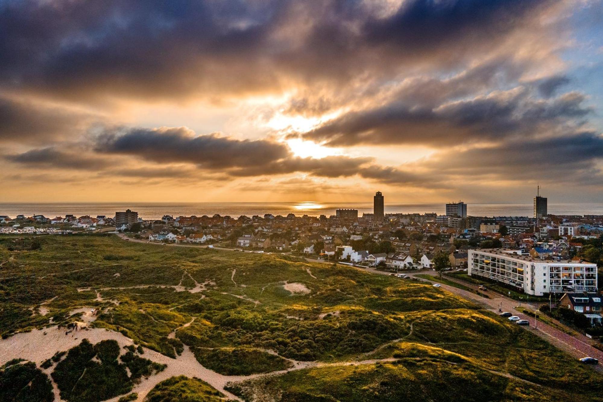 Bensan Beach House Zandvoort Esterno foto
